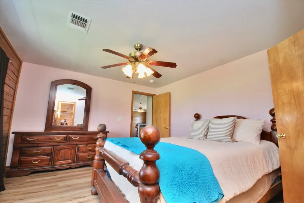 2725 Old Lehmann Road Kingsbury, TX 78638